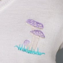 Load image into Gallery viewer, 70s TIGIWEAR WHITE FINE ACRYLIC KNIT JUMPER WITH EMBROIDERED MUSHROOMS - M