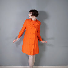 Load image into Gallery viewer, 60s ELGEE ORANGE TWO PIECE SHIFT DRESS AND COAT IN VIVID ORANGE - S