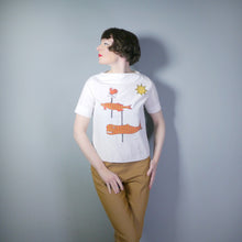 Load image into Gallery viewer, 60s CROPPED WHITE COTTON SHIRT / TUNIC WITH FISH AND SUN MOTIF - S