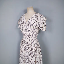 Load image into Gallery viewer, 40s AMAZING WHIMSICAL NOVELTY PRINT DRESS WITH LOGGERS - S