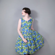 Load image into Gallery viewer, 50s VIBRANT BLUE ROSE PRINT FULL SKIRTED DRESS WITH MATCHING JACKET - S / petite fit