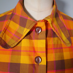 60s / 70s ORANGE CHECK DOG EAR COLLAR LIGHT COTTON SHIRT JACKET - XS-S