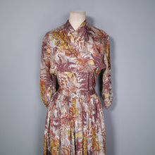 Load image into Gallery viewer, LATE 40s AUTUMNAL LEAF PRINT RAYON DRESS WITH BELT - M