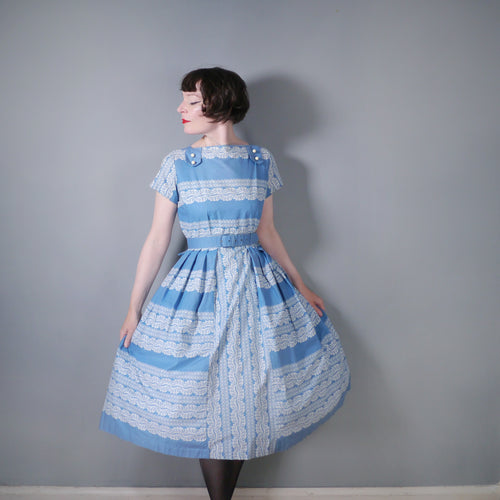 50s BLUE WHITE PRINTED COTTON DRESS WITH BALL BUTTONS - M-L