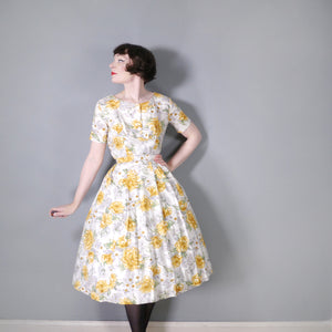 50s LIGHT GREY AND YELLOW FLORAL PRINT FULL SKIRTED COTTON DRESS - M