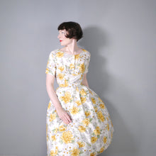 Load image into Gallery viewer, 50s LIGHT GREY AND YELLOW FLORAL PRINT FULL SKIRTED COTTON DRESS - M