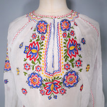 Load image into Gallery viewer, 40s HUNGARIAN GAUZE COTTON EMBROIDERED FOLK BLOUSE - M