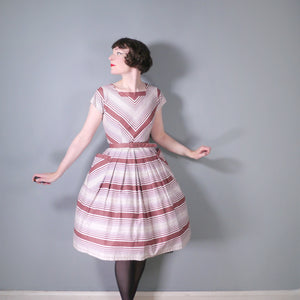 50s BROWN AND CREAM CHEVRON STRIPE COTTON DAY DRESS WITH FULL SKIRT AND POCKETS - S