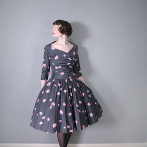 50s DARK GREY AND PINK CARNATION PRINT FULL SKIRTED COTTON DRESS - S