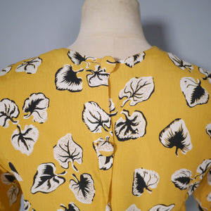 40s YELLOW CREPE TEA DRESSS WITH BLACK AND WHITE LEAF PRINT - XS