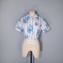 Load image into Gallery viewer, CROPPED 50s FLORAL BOLERO SHIRT JACKET WITH PETER PAN COLLAR - S