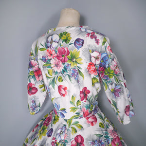 50s HANDMADE WHITE FLORAL COTTON DRESS WITH FULL CIRCLE SKIRT -M