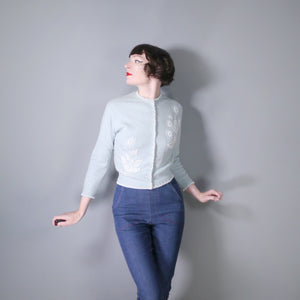 50s 60s PASTEL BLUE FINE KNIT WOOL CARDIGAN WITH FLORAL BEADWORK - S-M