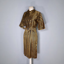 Load image into Gallery viewer, 40s GOLD AND BLACK STRIPED FITTED DRESS WITH COLLAR AND CINCH BELT - S
