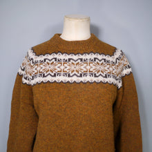 Load image into Gallery viewer, WARM EARTHY BROWN PURE WOOL FAIRISLE JUMPER - L