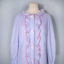 Load image into Gallery viewer, 60s YOUNG EDWARDIANS PASTEL BLUE STRIPED SHIRT MINI DRESS WITH DAISY LACE BUTTONS - XS