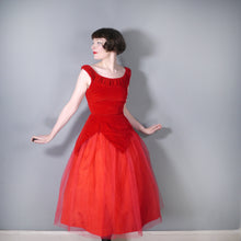 Load image into Gallery viewer, 50s SPECTACULAR RED NET AND VELVET PETAL PEPLUM FULL SKIRT PARTY DRESS - XS