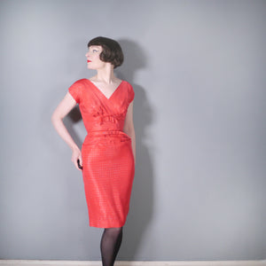 50s RED SPARKLY SILVER THREADED COCKTAIL WIGGLE DRESS WITH BELT - XS