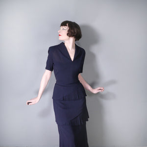 40s NAVY BLUE RAYON TIERED FITTED DRESS WITH PLEATED TRIMS - L / volup