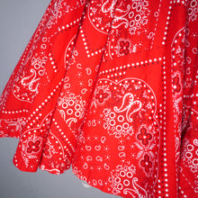 Load image into Gallery viewer, 50s DORIS DEB RED PAISLEY HANKERCHIEF PRINT CIRCLE SKIRT DAY DRESS - XS / PETITE