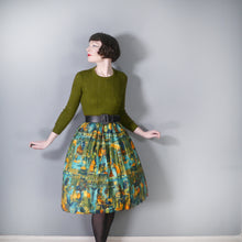 Load image into Gallery viewer, 50s GREEN PAINTERLY EGYPTIAN PRINT NOVELTY FULL SKIRT - 25&quot;