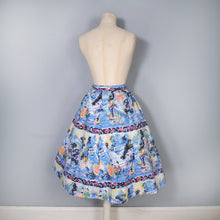 Load image into Gallery viewer, 50s BLUE NOVELTY SCENIC PAINTERLY PRINT SKIRT WITH COURTSHIP SCENE - 25&quot;