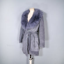 Load image into Gallery viewer, 70s GREY FLEECE LINED SUEDE COAT JACKET WITH SHEEPSKIN COLLAR - M