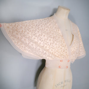 50s 60s PASTEL PEACH NYLON LACE CAPE WING SLEEVE BED JACKET / BLOUSE - XS-S