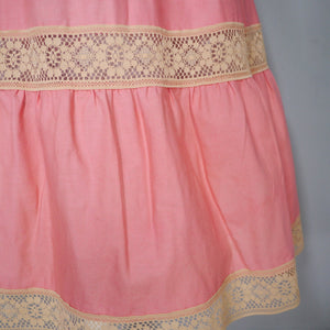 70s PINK AND YELLOW LACE TIE SHOULDER STRAPPY SUN DRESS - S-M