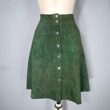 Load image into Gallery viewer, DARK FOREST GREEN 70s SUEDE A-LINE SHORT SKIRT - 28&quot;