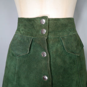 DARK FOREST GREEN 70s SUEDE A-LINE SHORT SKIRT - 28"