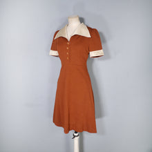 Load image into Gallery viewer, 70s TWOTONE BRONZE AND CREAM COLLARED 70s MINI TEA DRESS - S