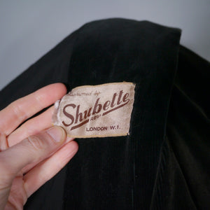 40s 50s SHUBETTE BLACK FINE VELVETY CORD BALLOON SLEEVE COAT - M