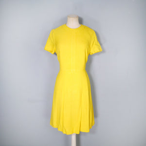 60s SLEEK BRIGHT YELLOW MOD SHIFT DRESS - M