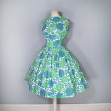 Load image into Gallery viewer, 50s 60s VIVID GREEN LARGE FLORAL PRINT FULL SKIRTED COTTON DRESS - S-M