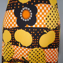 Load image into Gallery viewer, 60s 70s YELLOW BLACK AND ORANGE APPLE AND FLOWER MINI DRESS - S-M