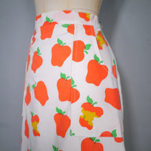 Load image into Gallery viewer, THE VESTED GENTRESS APPLE PRINT NOVELTY SHORT SKIRT - 27&quot;