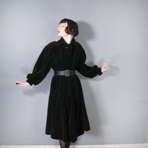 40s 50s SHUBETTE BLACK FINE VELVETY CORD BALLOON SLEEVE COAT - M