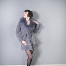 Load image into Gallery viewer, 70s GREY FLEECE LINED SUEDE COAT JACKET WITH SHEEPSKIN COLLAR - M