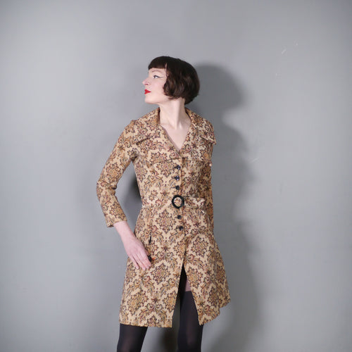 60s 70s SHORT TAPESTRY FLORAL  SLIM FITTING SPRING COAT - XS-S