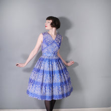 Load image into Gallery viewer, 50s BLUE WHITE FLOCKED TAFFETA PARTY DRESS - XS-S