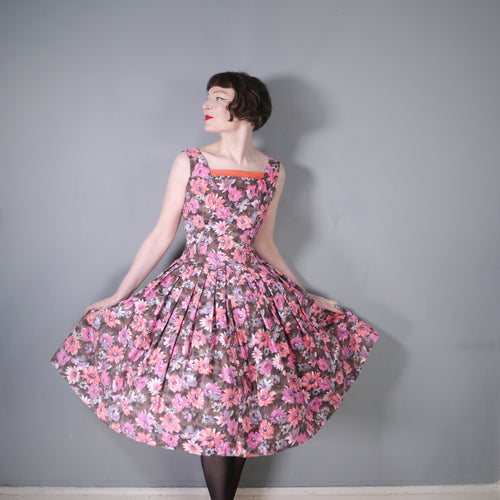 50s BROWN AND PINK FLORAL COTTON FULL SKIRTED DRESS - S