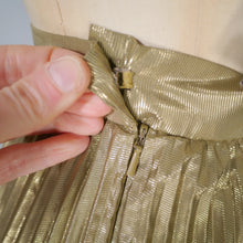 Load image into Gallery viewer, 80s JACQUES VERT METALLIC GOLD PLEATED FULL SKIRT - 27.5&quot;