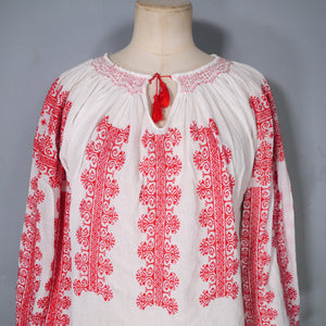 70s EMBROIDERED BOHEMIAN FOLK / PEASANT BLOUSE - M-L