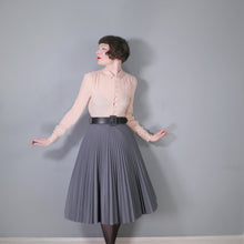 Load image into Gallery viewer, 60s GREY WOOL WORSTED BLEND FULL PLEATED SKIRT - 27-27.5&quot;