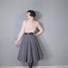 Load image into Gallery viewer, 60s GREY WOOL WORSTED BLEND FULL PLEATED SKIRT - 27-27.5&quot;