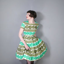 Load image into Gallery viewer, 60s HANDMADE PAINTERLY GREEN SPOT COTTON DAY DRESS - S