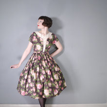 Load image into Gallery viewer, 50s BROWN AND PINK ROSE FLORAL COTTON FULL SKIRTED DRESS - S