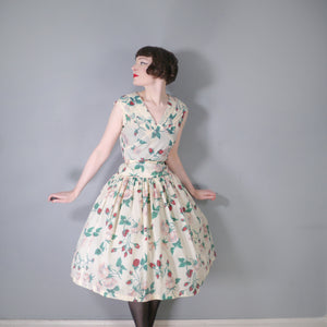 50s NYLON FULL SKIRTED ROMANTIC ROSE PRINT DRESS - S