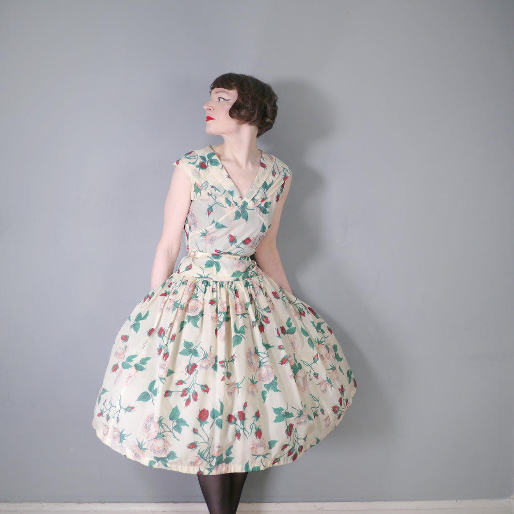 50s NYLON FULL SKIRTED ROMANTIC ROSE PRINT DRESS - S